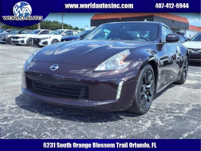 2017 Nissan 370Z  RWD photo