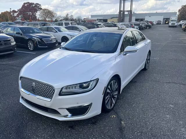 2017 Lincoln MKZ Reserve AWD photo