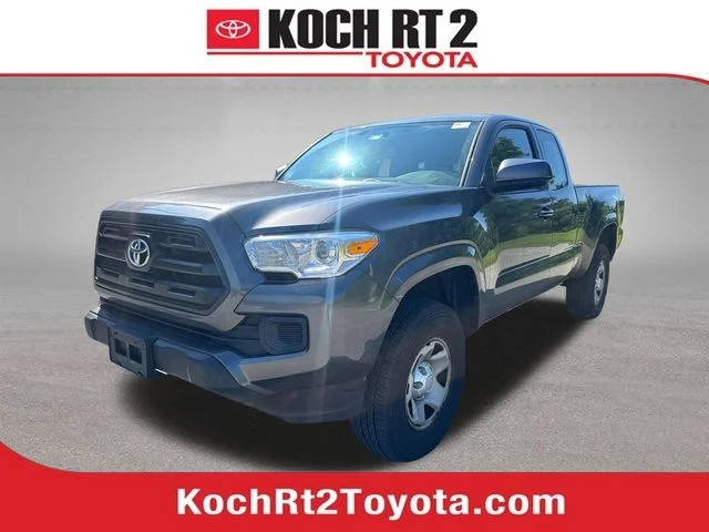 2017 Toyota Tacoma SR 4WD photo