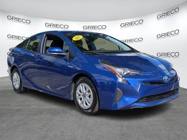 2017 Toyota Prius Two FWD photo