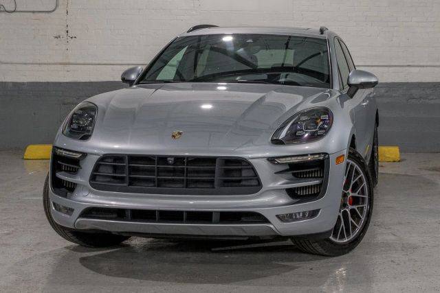 2017 Porsche Macan GTS AWD photo