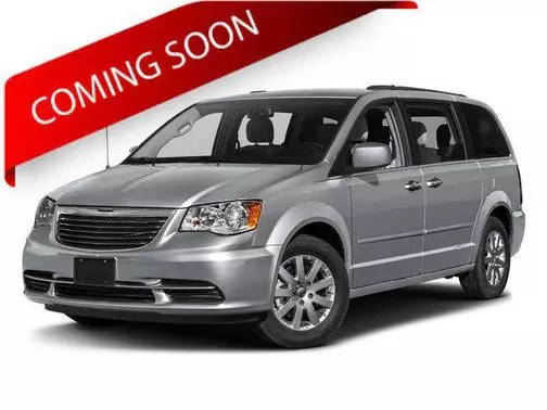 2016 Chrysler Town and Country Touring FWD photo