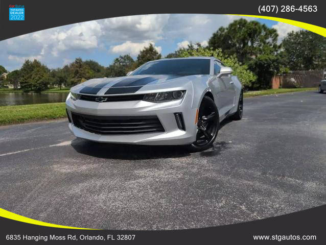 2017 Chevrolet Camaro 2LT RWD photo