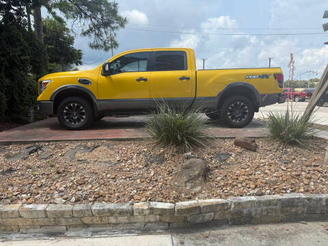 2016 Nissan Titan XD PRO-4X 4WD photo