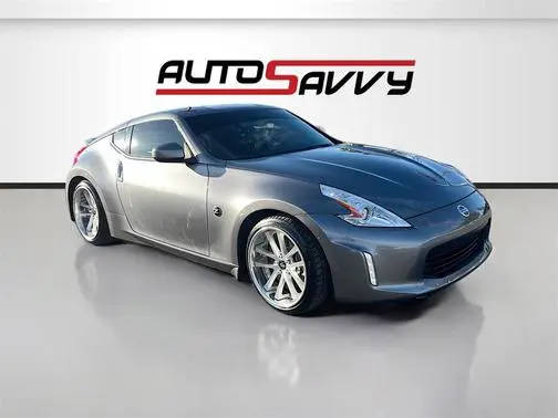 2016 Nissan 370Z RWD photo
