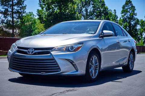 2015 Toyota Camry SE FWD photo