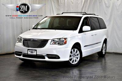 2016 Chrysler Town and Country Touring FWD photo
