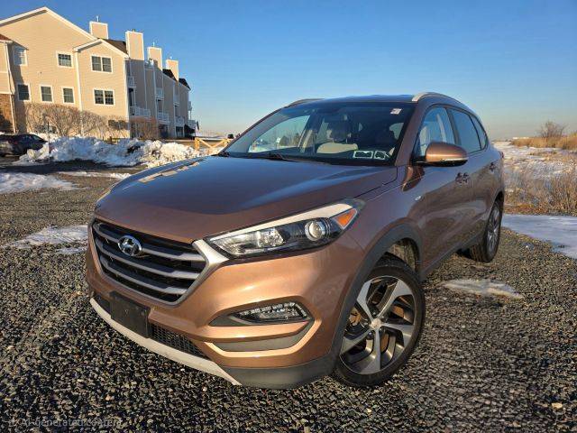 2017 Hyundai Tucson Sport AWD photo