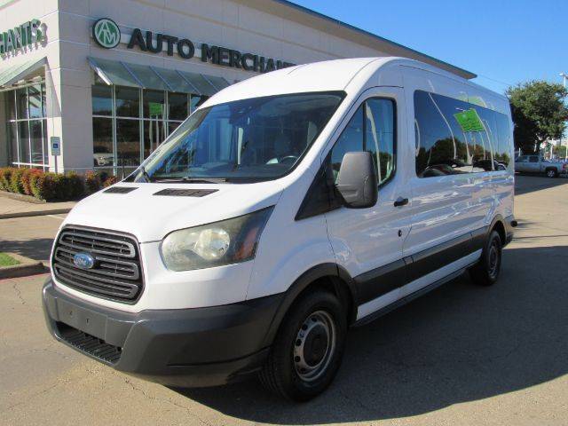 2017 Ford Transit Passenger Wagon XL RWD photo