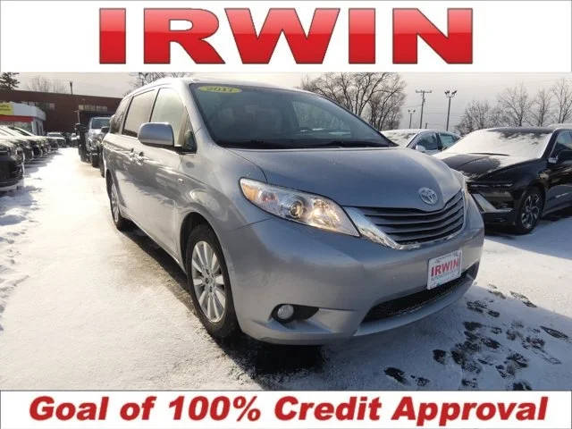 2017 Toyota Sienna XLE Premium AWD photo