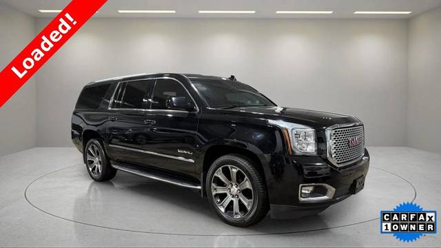 2017 GMC Yukon XL Denali 4WD photo