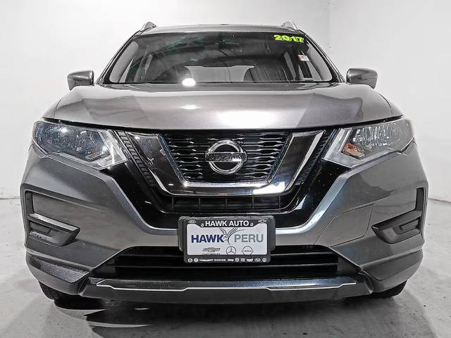 2017 Nissan Rogue SV AWD photo