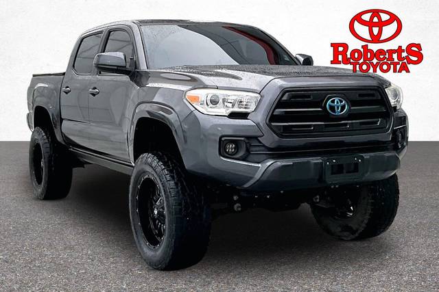 2017 Toyota Tacoma SR 4WD photo