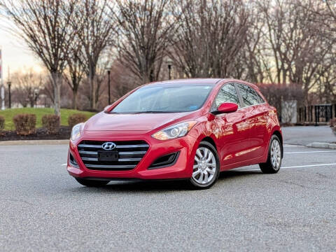 2017 Hyundai Elantra GT FWD photo