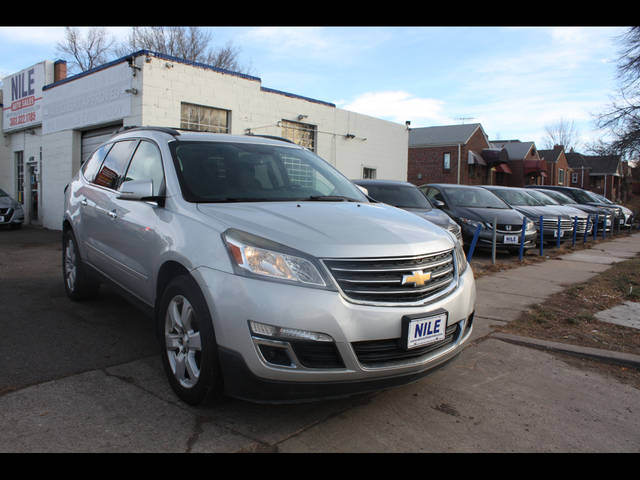 2017 Chevrolet Traverse LT AWD photo