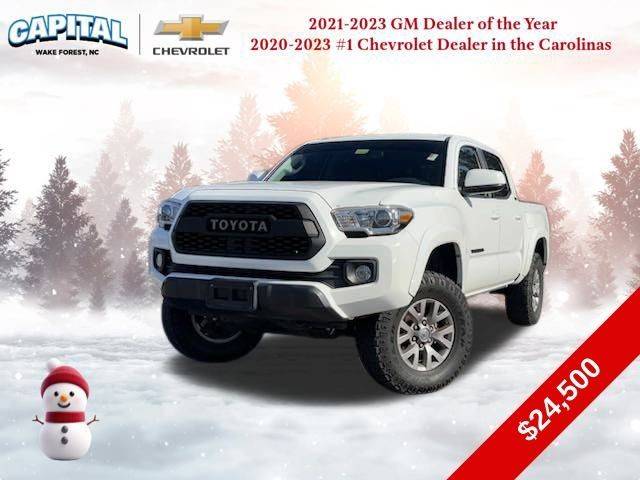 2017 Toyota Tacoma SR5 4WD photo