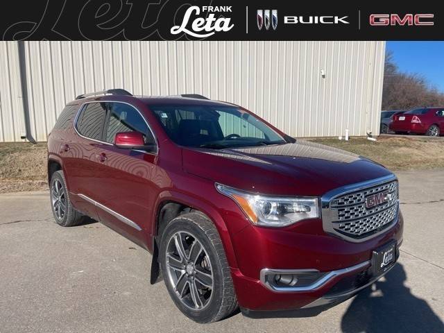 2017 GMC Acadia Denali AWD photo