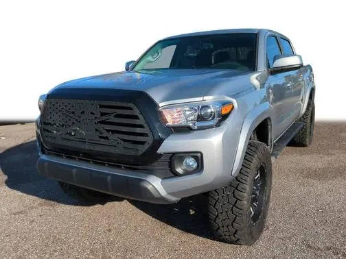 2017 Toyota Tacoma SR5 4WD photo