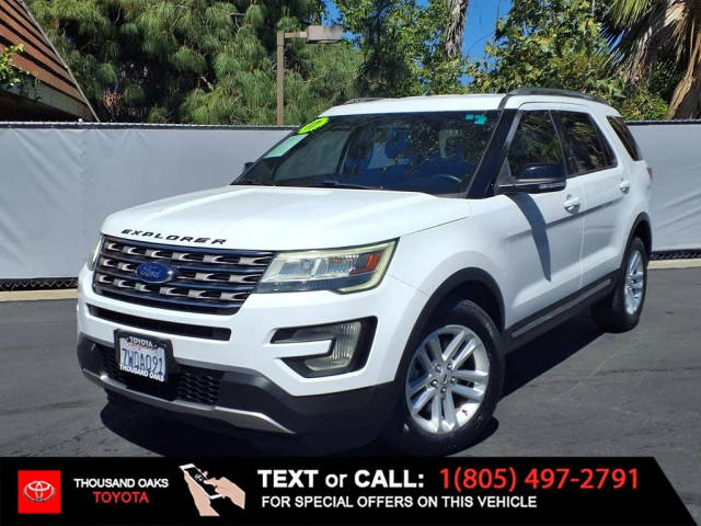 2017 Ford Explorer XLT FWD photo