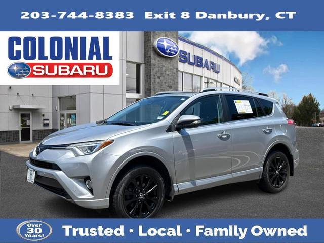 2017 Toyota RAV4 Platinum AWD photo