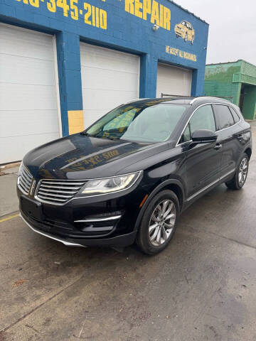 2017 Lincoln MKC Select AWD photo