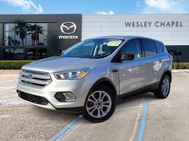 2017 Ford Escape SE FWD photo