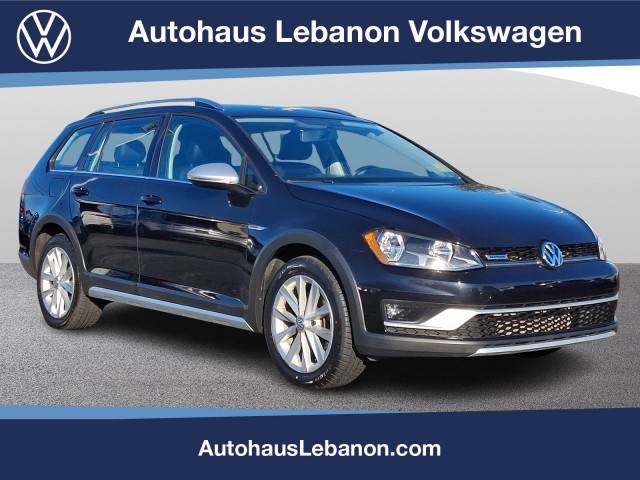 2017 Volkswagen Golf Alltrack S AWD photo