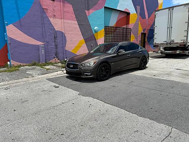 2017 Infiniti Q50 2.0t Premium RWD photo