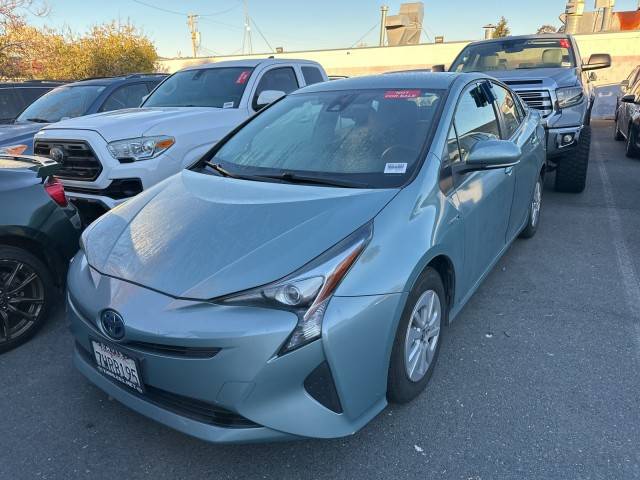 2017 Toyota Prius Two FWD photo