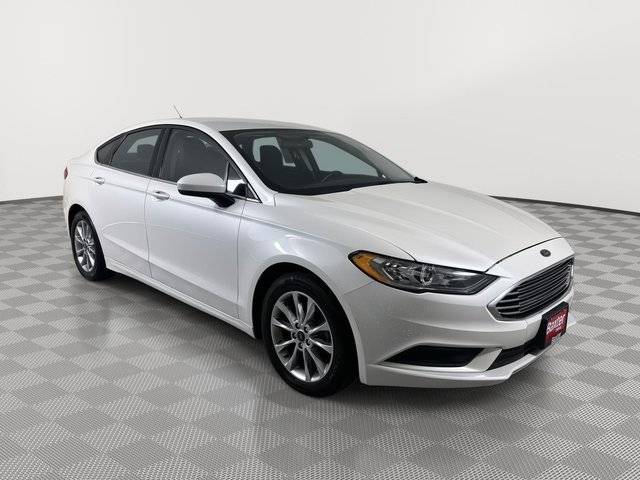 2017 Ford Fusion SE FWD photo