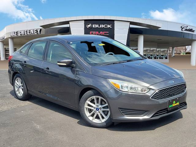 2016 Ford Focus SE FWD photo