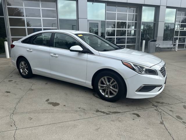 2017 Hyundai Sonata SE FWD photo