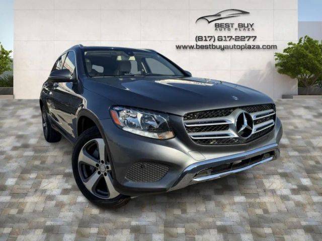 2017 Mercedes-Benz GLC-Class GLC 300 RWD photo