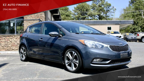 2016 Kia Forte EX FWD photo