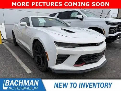 2017 Chevrolet Camaro 2SS RWD photo