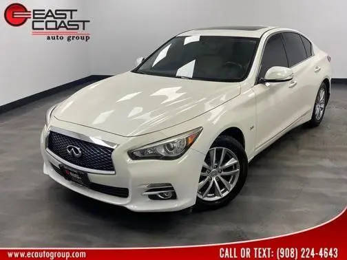 2017 Infiniti Q50 2.0T Premium AWD photo