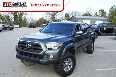 2017 Toyota Tacoma SR5 RWD photo