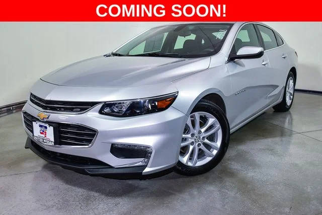 2017 Chevrolet Malibu LT FWD photo