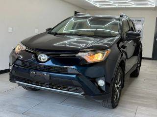 2017 Toyota RAV4 XLE FWD photo