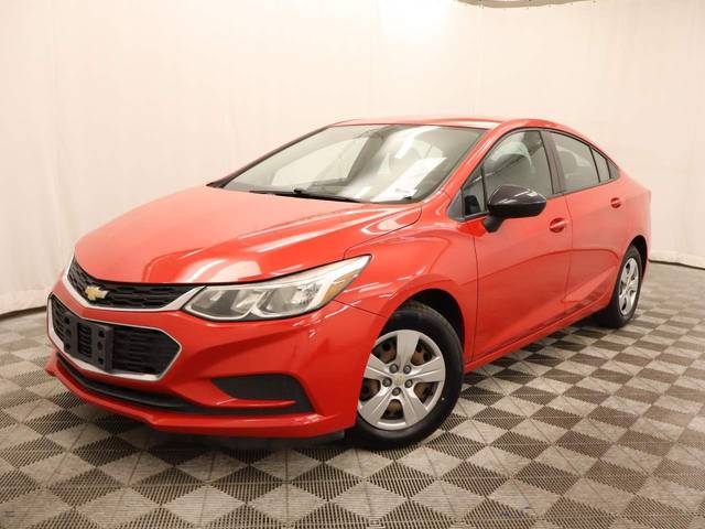 2017 Chevrolet Cruze LS FWD photo