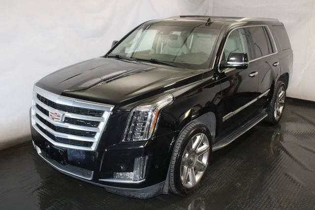 2017 Cadillac Escalade Luxury 4WD photo