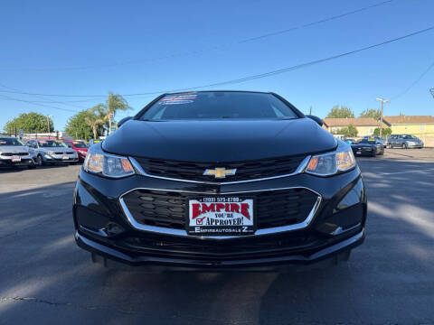 2017 Chevrolet Cruze LS FWD photo