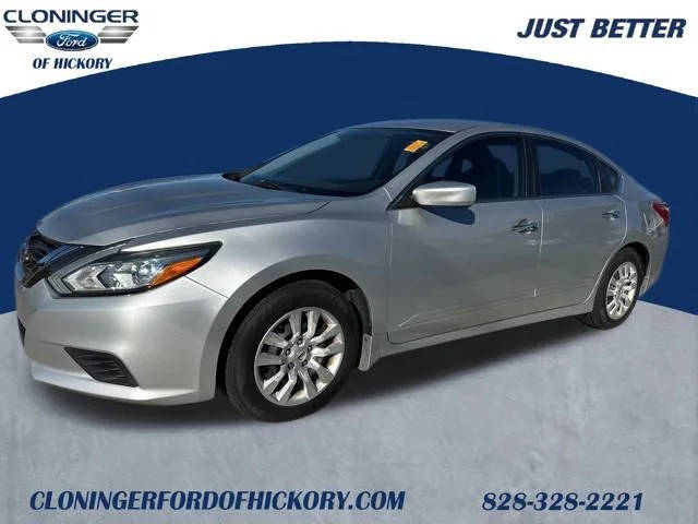 2017 Nissan Altima 2.5 S FWD photo