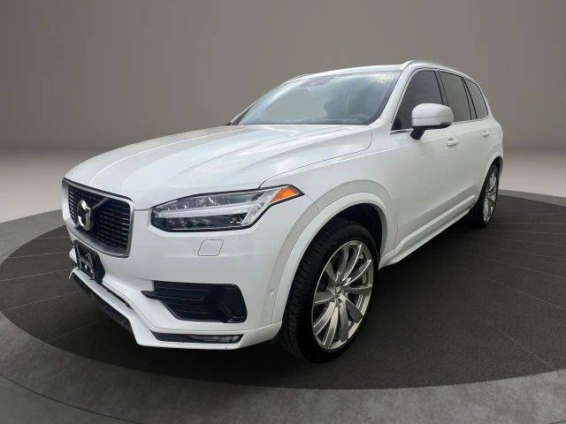 2017 Volvo XC90 R-Design AWD photo