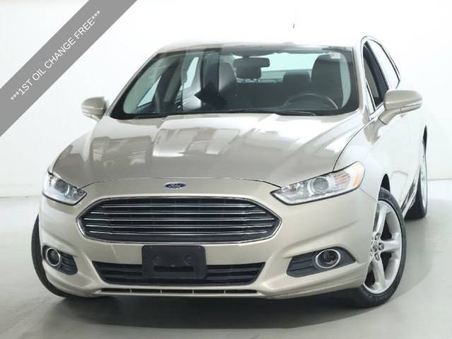2016 Ford Fusion SE FWD photo