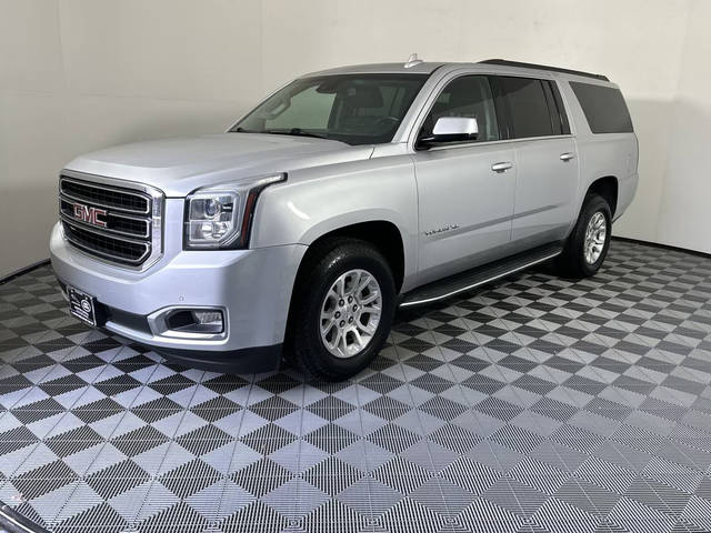 2016 GMC Yukon XL SLT RWD photo