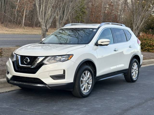 2017 Nissan Rogue SV AWD photo