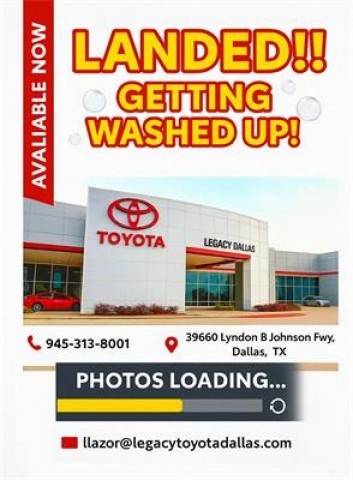 2017 Toyota RAV4 XLE FWD photo