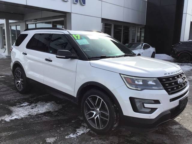 2017 Ford Explorer Sport 4WD photo