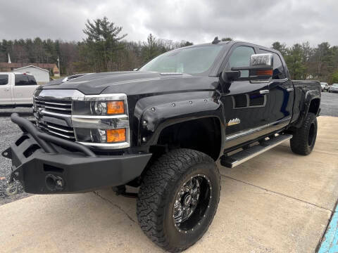 2017 Chevrolet Silverado 2500HD High Country 4WD photo